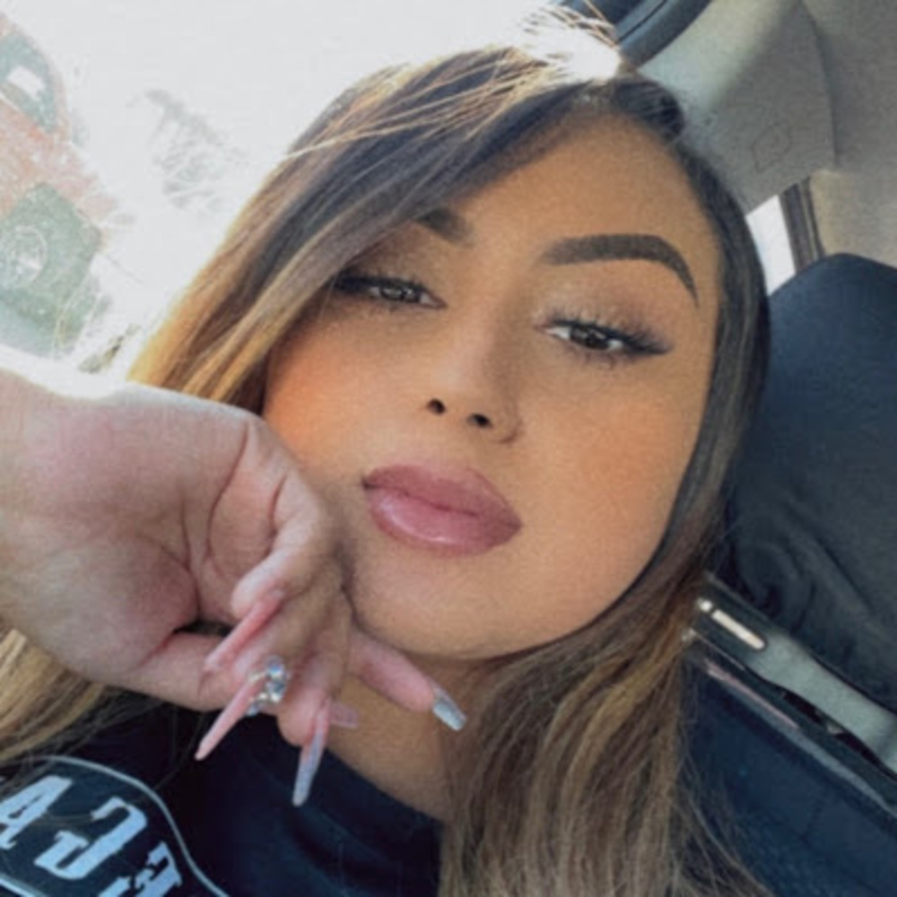 Meet your Posher, Caro